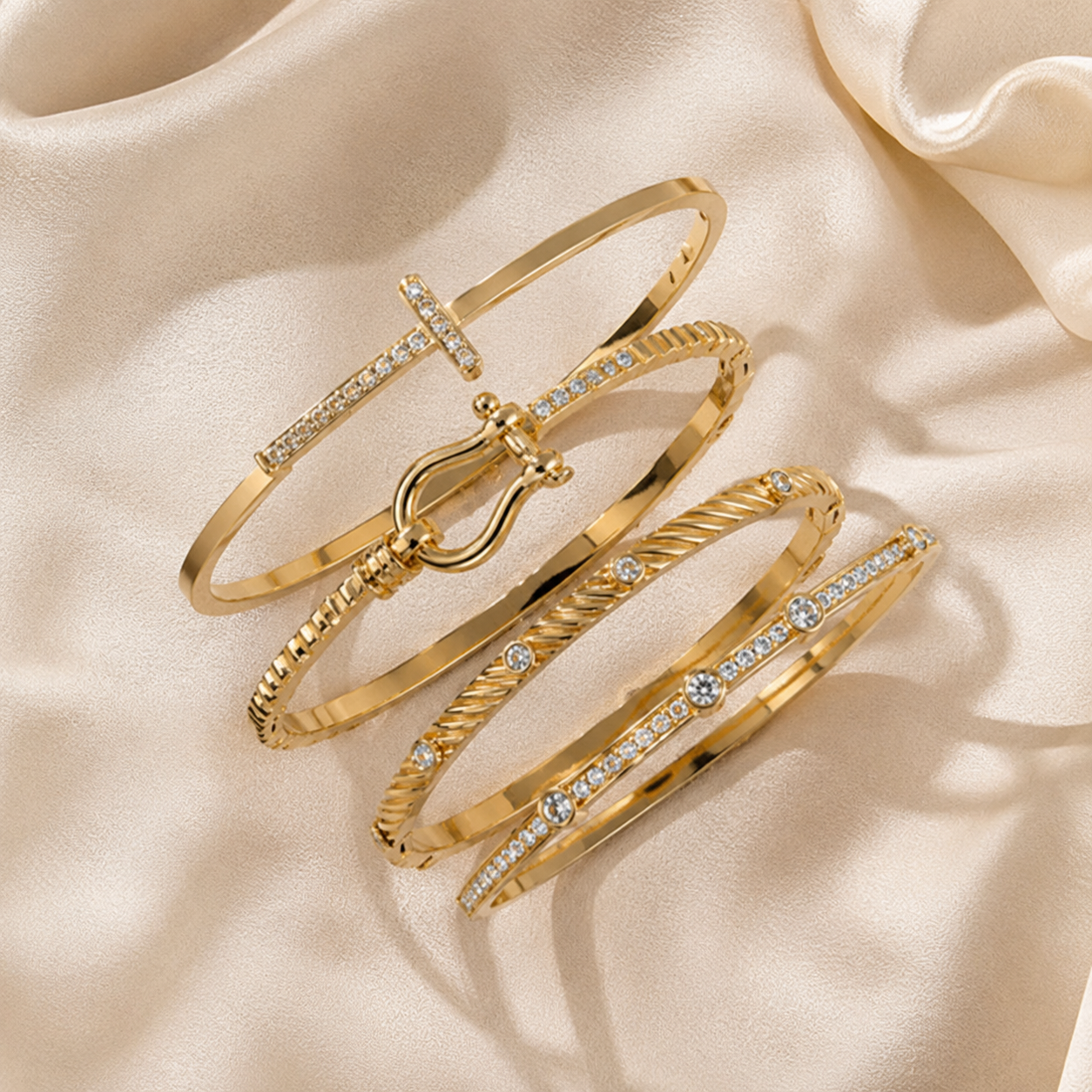 Ensemble de Bracelets Dorés Femme – Élégance Scintillante