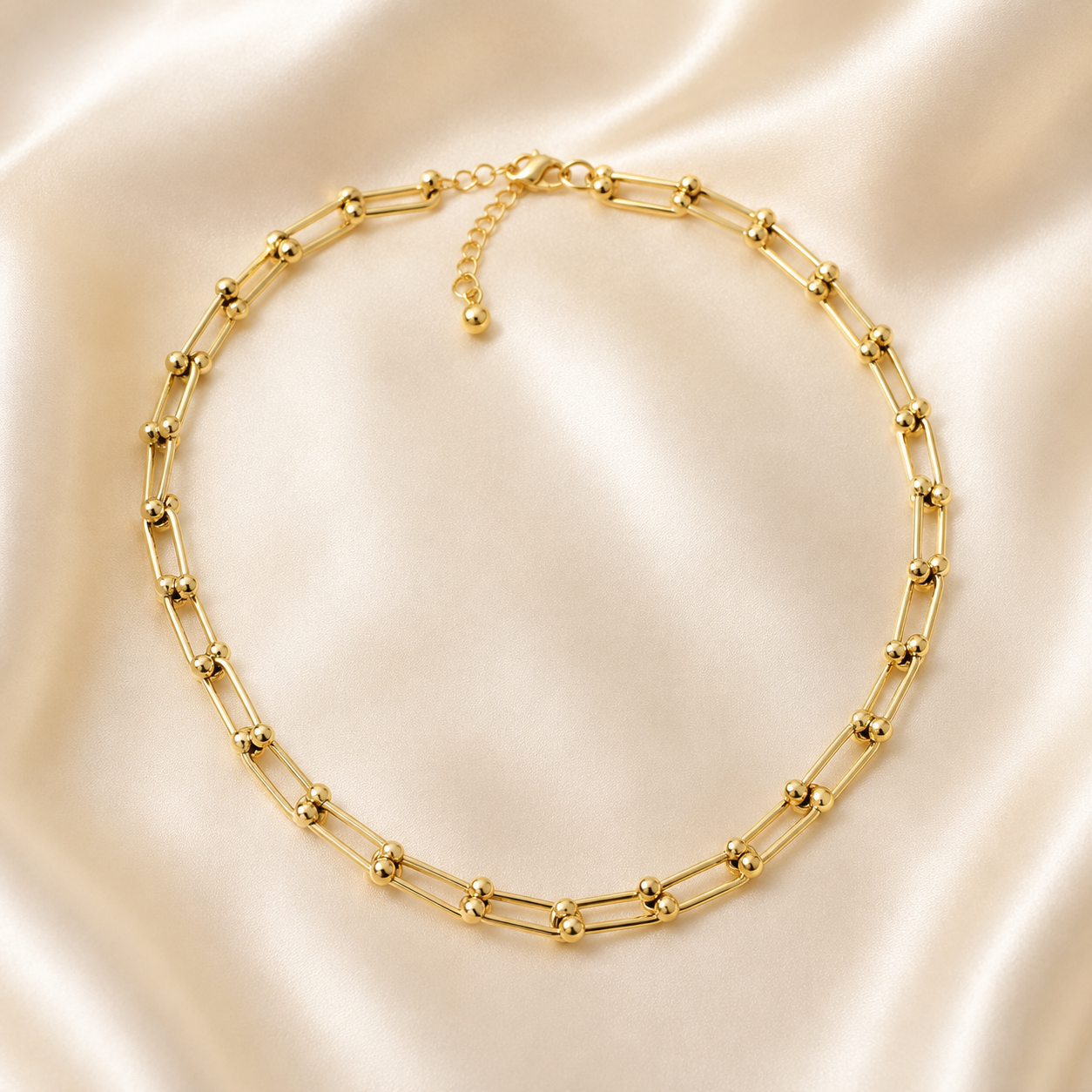 Collier LIORA – Touche d’éclat